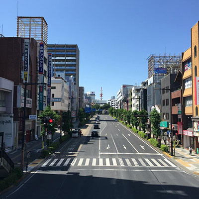 �≺�ɂ���W��